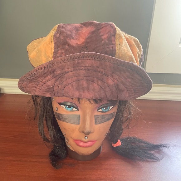 Custom hat - Picture 2 of 9